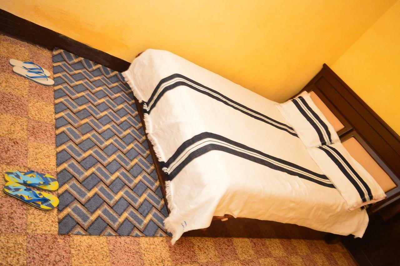 Chef Wondim Backpackers Hostel Gondar Exterior foto